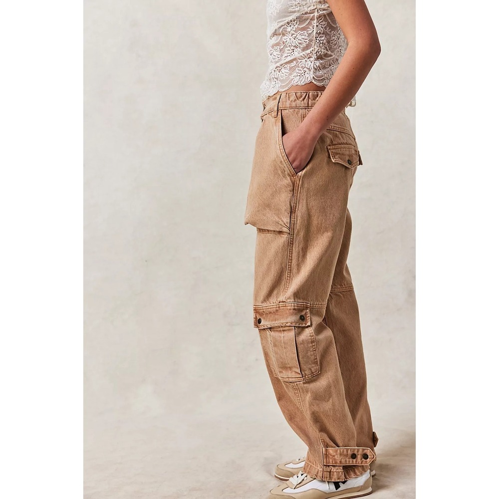 NWOT We The Free Marx Slouchy Cargo Jeans Size 27 Tan 29X28 - Picture 2 of 16